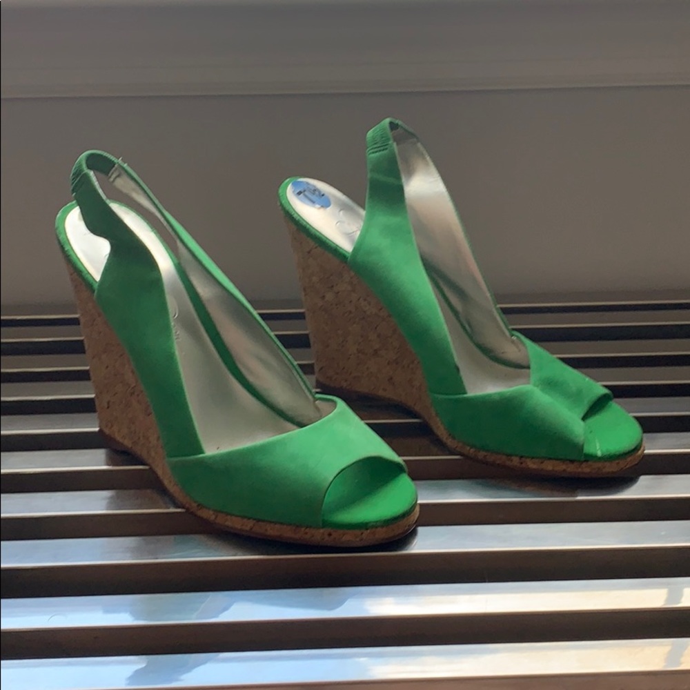 Jessica Simpson wedges